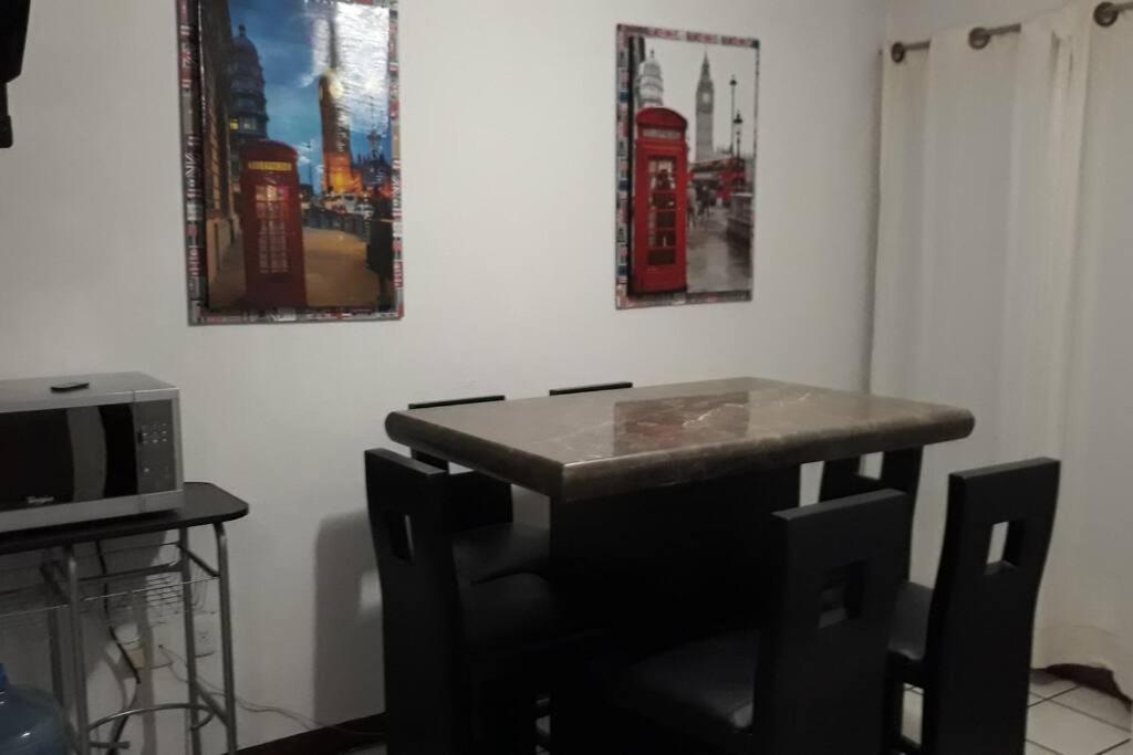 Casa Ejecutivo Zona Iteso Bahia De Acapulco Villa Guadalajara Bagian luar foto